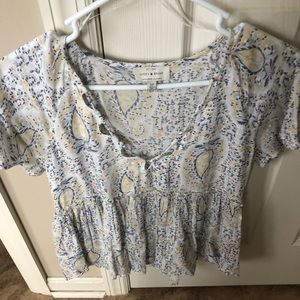 LUCKY BRAND-Cute flowy, peplum style blouse!